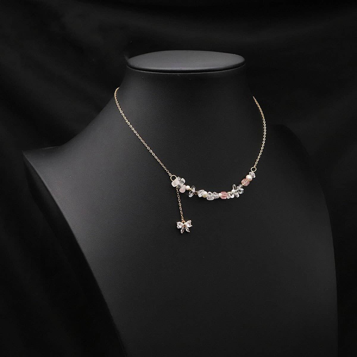 HIGH-END BUTTERFLY TEMPERAMENT PEARL NECKLACE