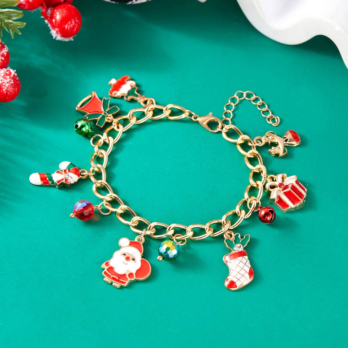 CHRISTMAS BELL WREATH PULL-OUT BRACELET
