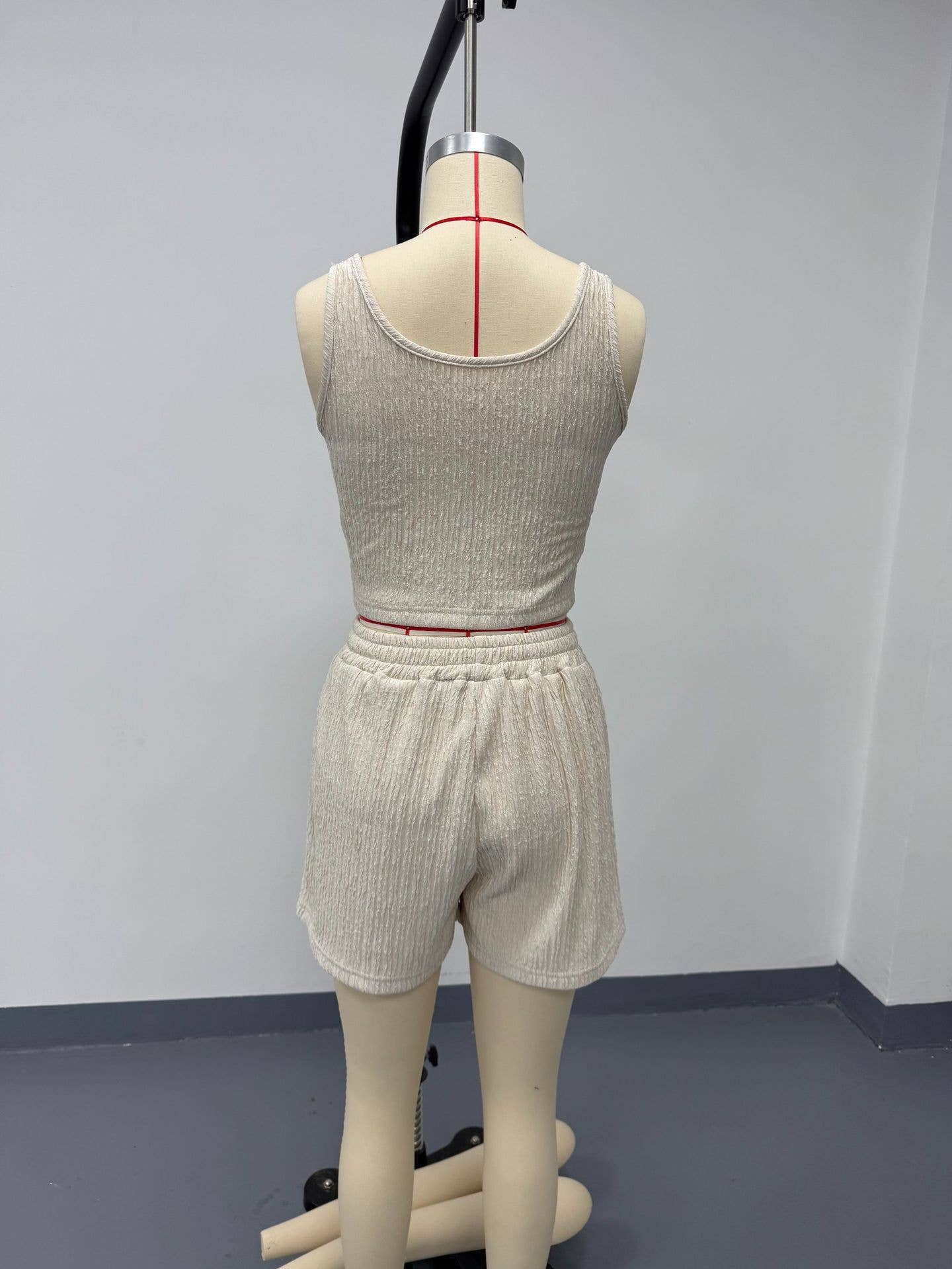 Solid-color short vest and shorts set