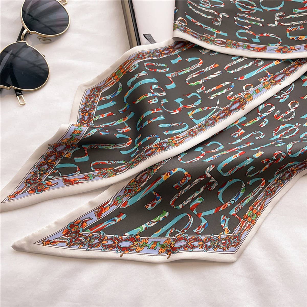 FASHIONABLE AND VERSATILE DOUBLE-LAYER HEAD SCARF_CWASC1513