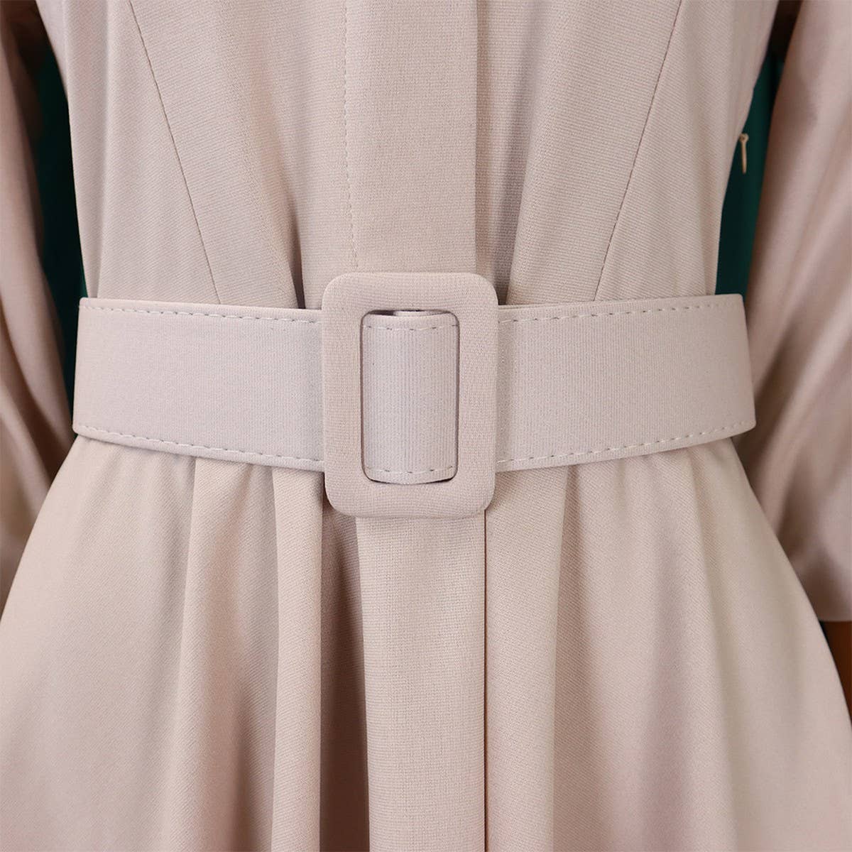 FASHIONABLE AND ELEGANT PLUS SIZE PLEATED DRESS_CWDSD6066