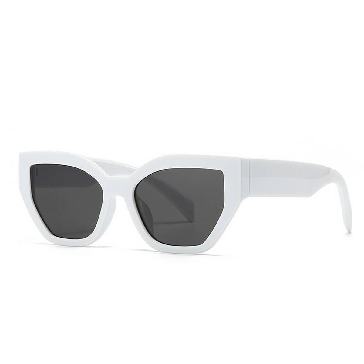 FASHION SMALL FRAME CAT-EYE SUNGLASSES_CWASG0455