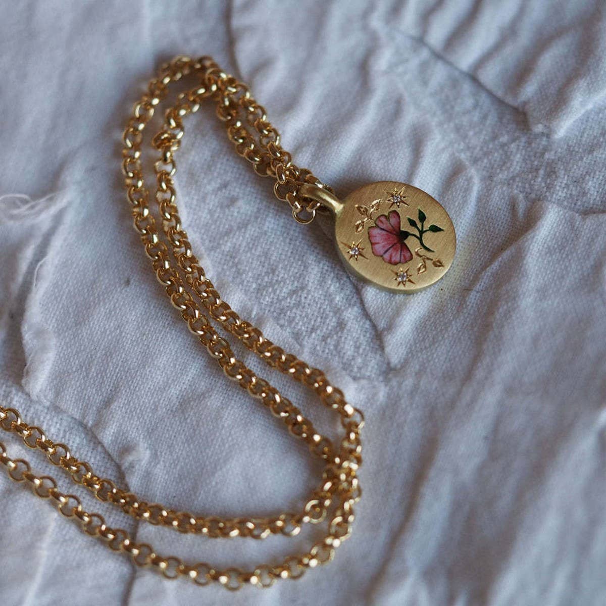 HAND-PAINTED LIGHT LUXURY NECKLACE