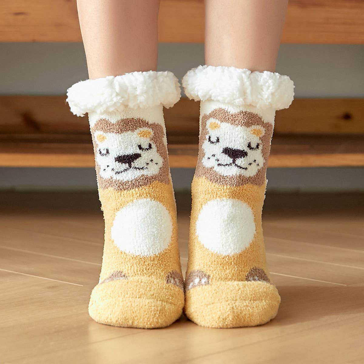WARM CHRISTMAS LEG COVERS PLUSH INDOOR SLIPPERS