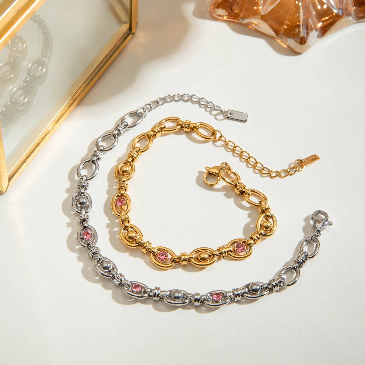 Unique 18K Gold Pink Zircon Circle Chain Bracelet