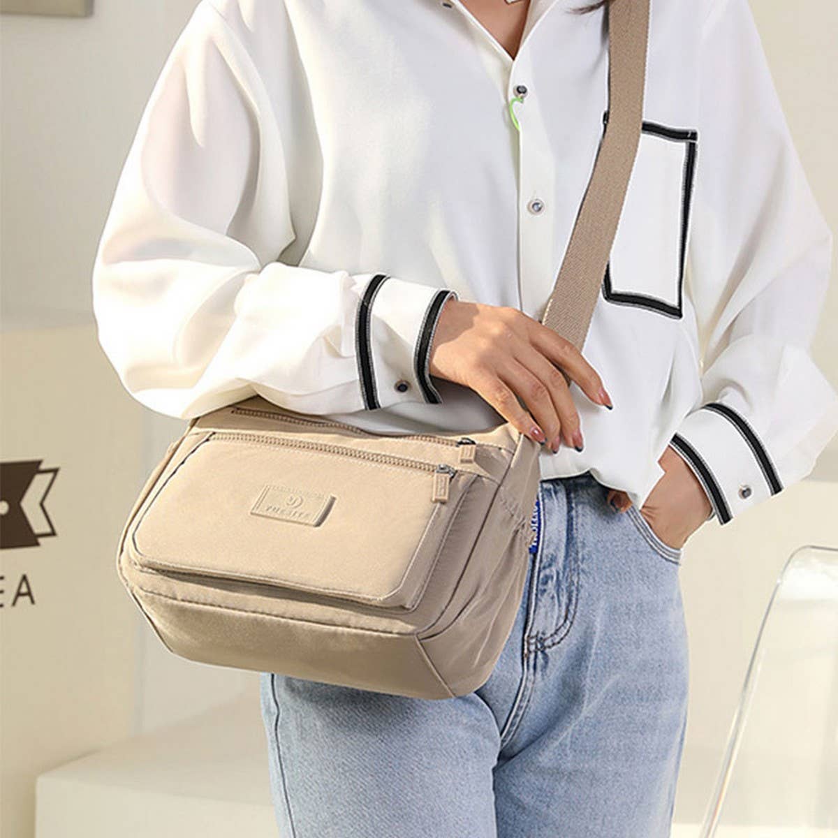 FASHIONABLE NEW STYLE CROSSBODY SHOULDER BAG