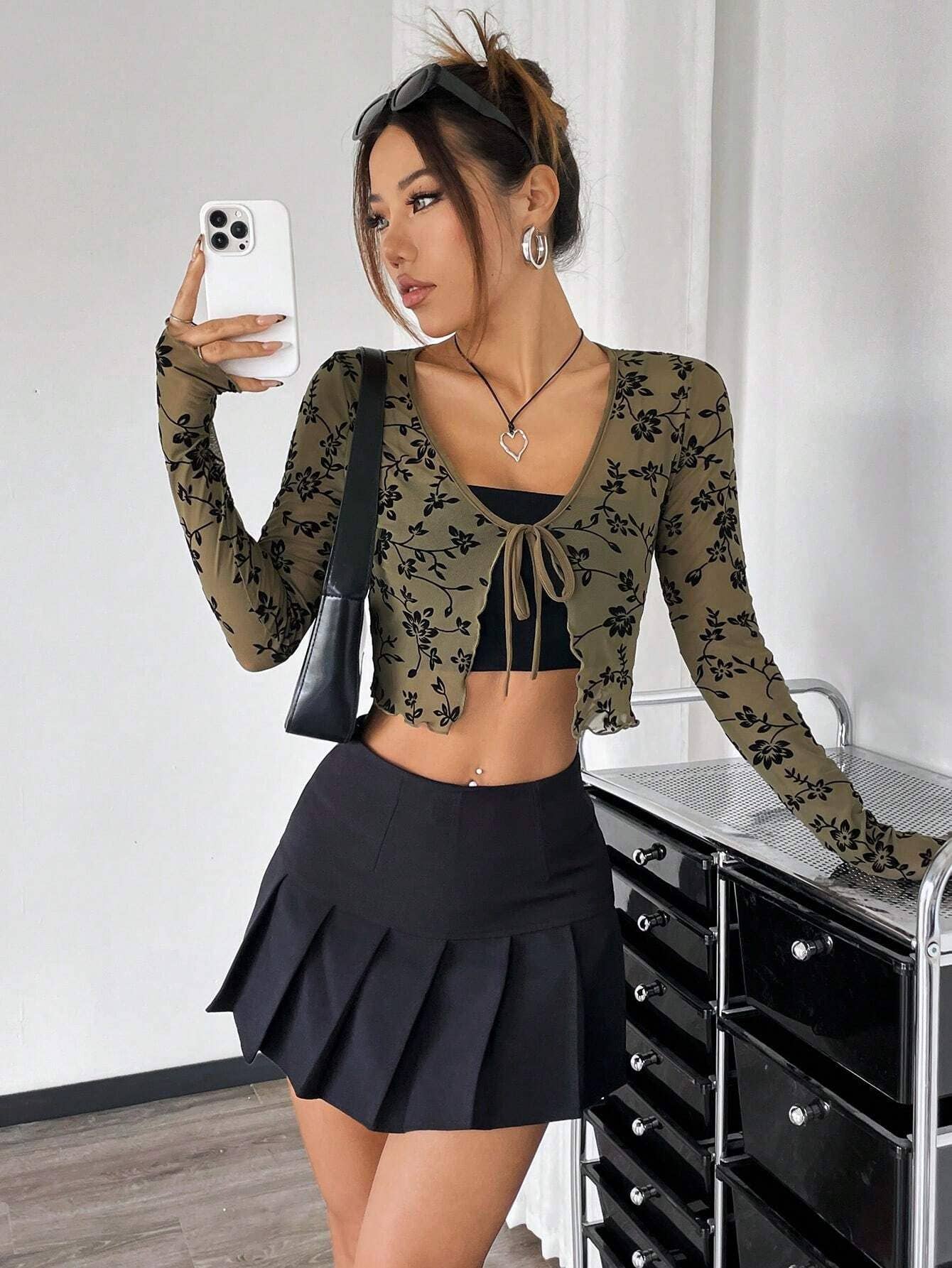 Transparent mesh flocking front lace-up top