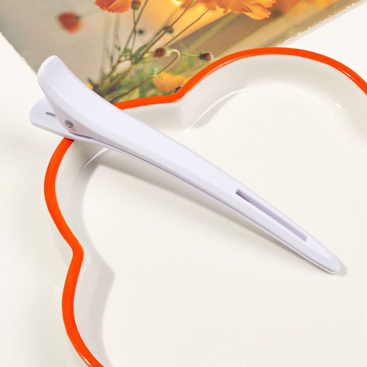 Duckbill clip high-end one-piece clip