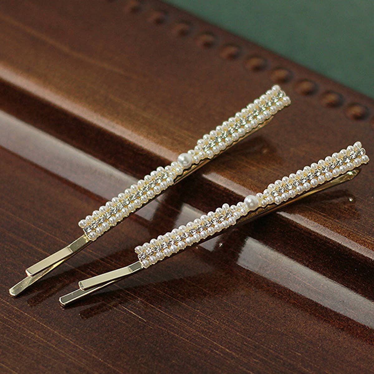 2-PIECE ELEGANT PEARL HAIR PIN SET_CWAHA1217