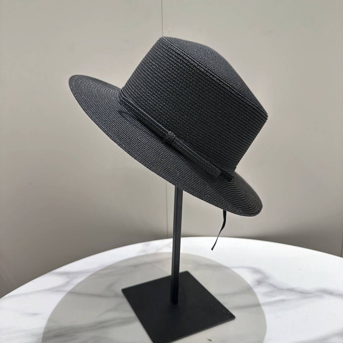 Solid color simple bow flat top straw hat_CWAH3598