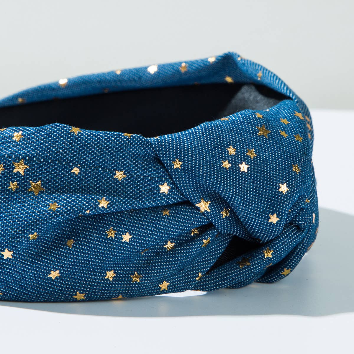 GOLD FIVE-POINTED STAR WIDE KNOTTED HEADBAND