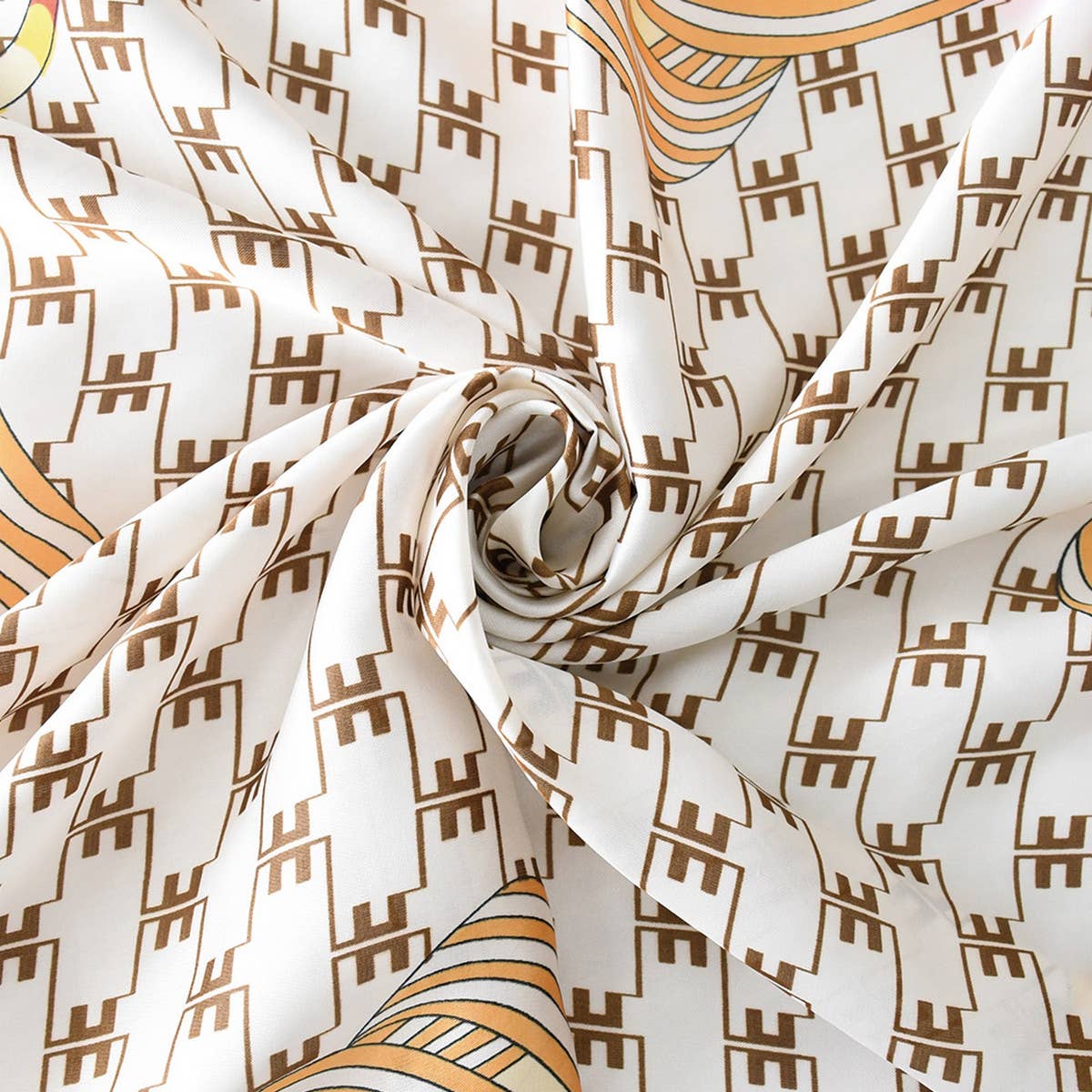 Chain Print Satin Square Scarf for Summer Sun_CWASC1158