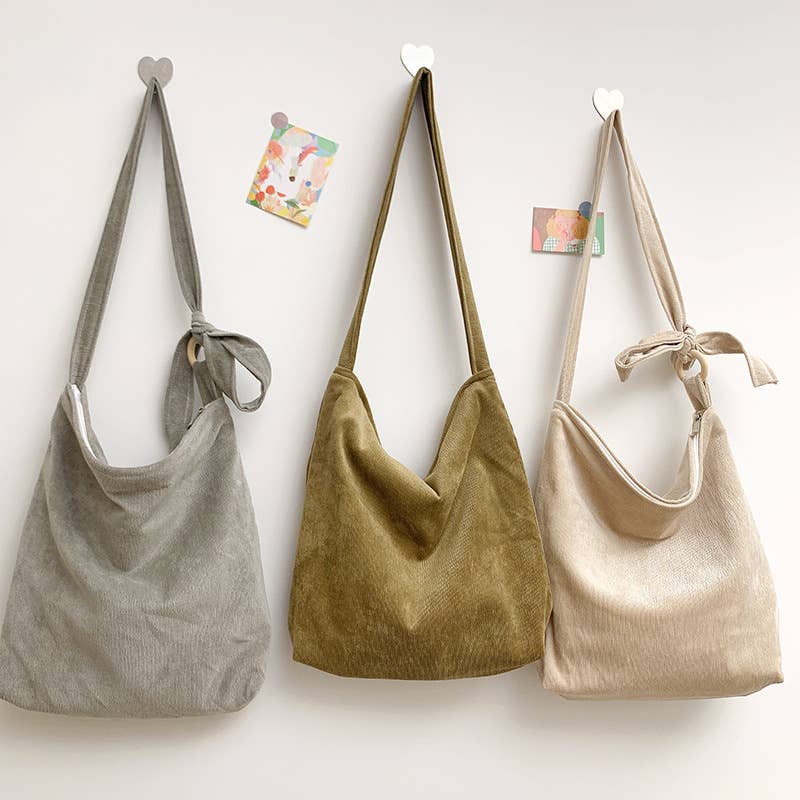 Retro corduroy laid-back single-shoulder bag