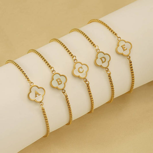 CWAJE1959_Adjustable Four Leaf Clover Letter Shell Bracelet