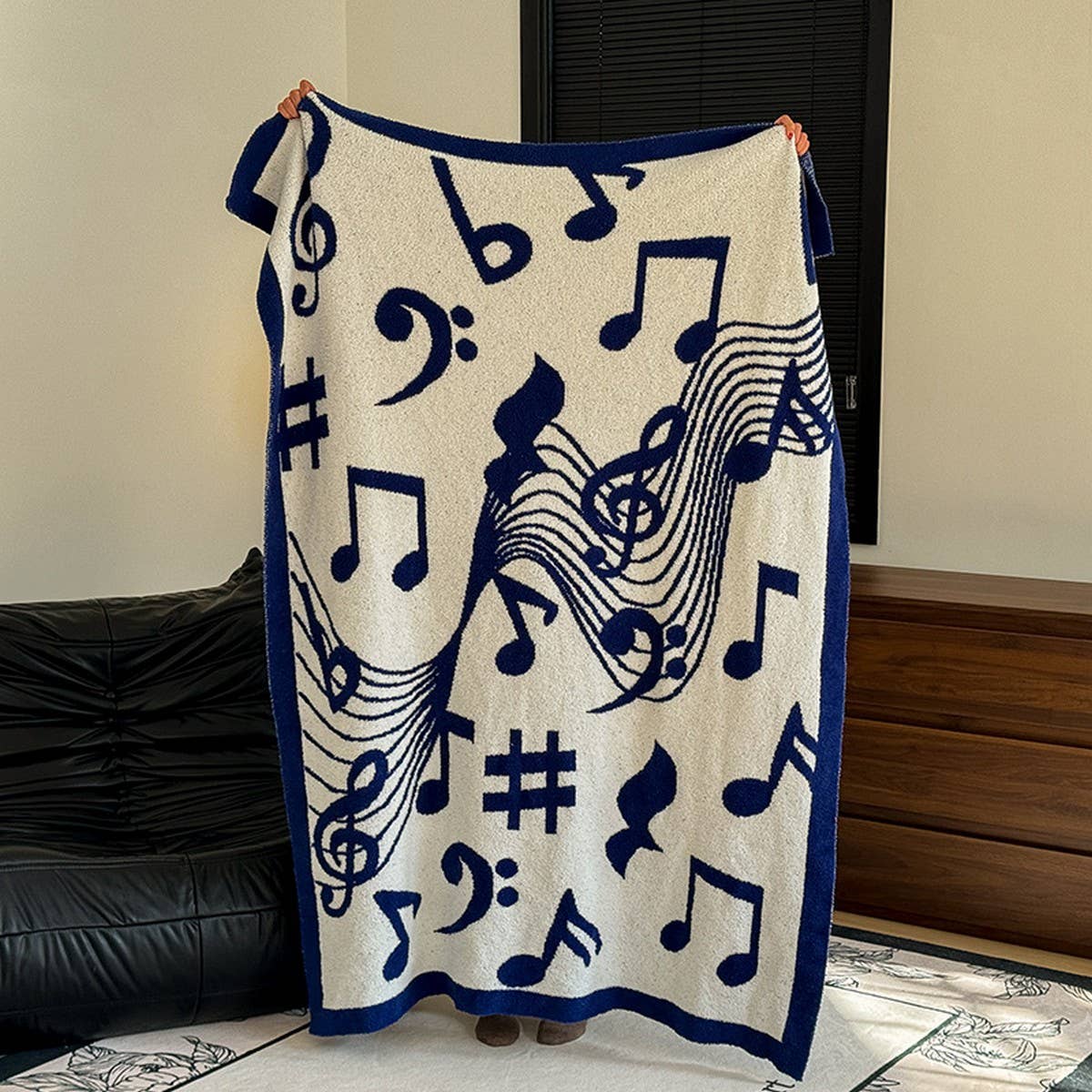 MUSICAL NOTE TWO-COLOR KNITTED WARM THROW BLANKET