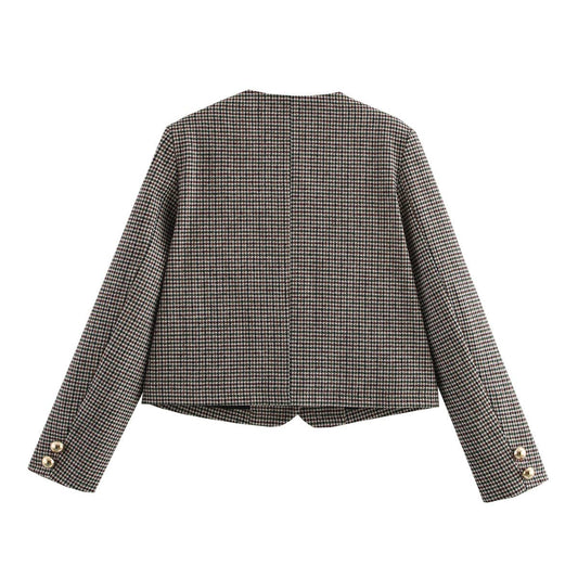 Fashionable checkered button-down coat