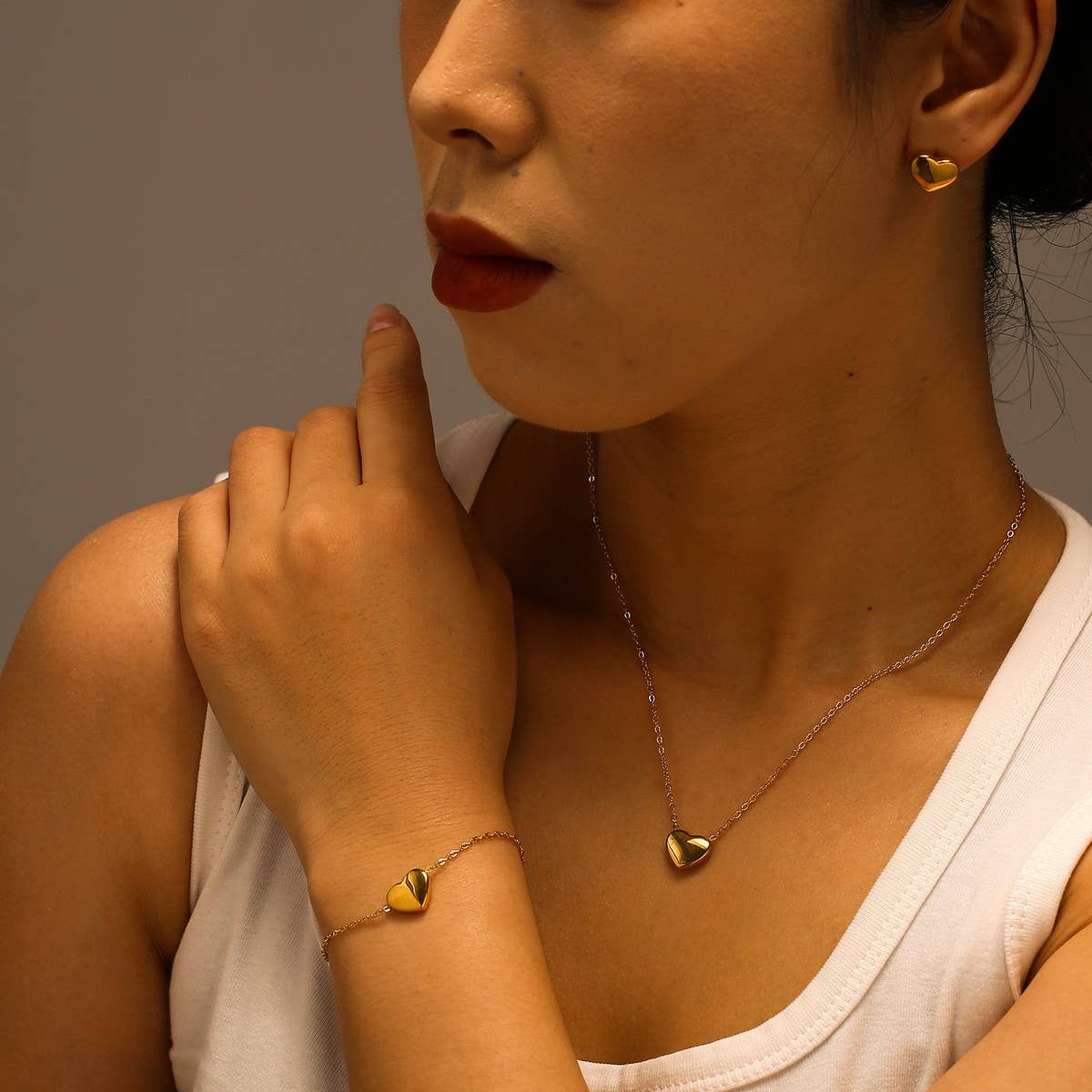 Women??¢s Stainless Steel Heart Jewelry 3-Piece Set_CWMM8880