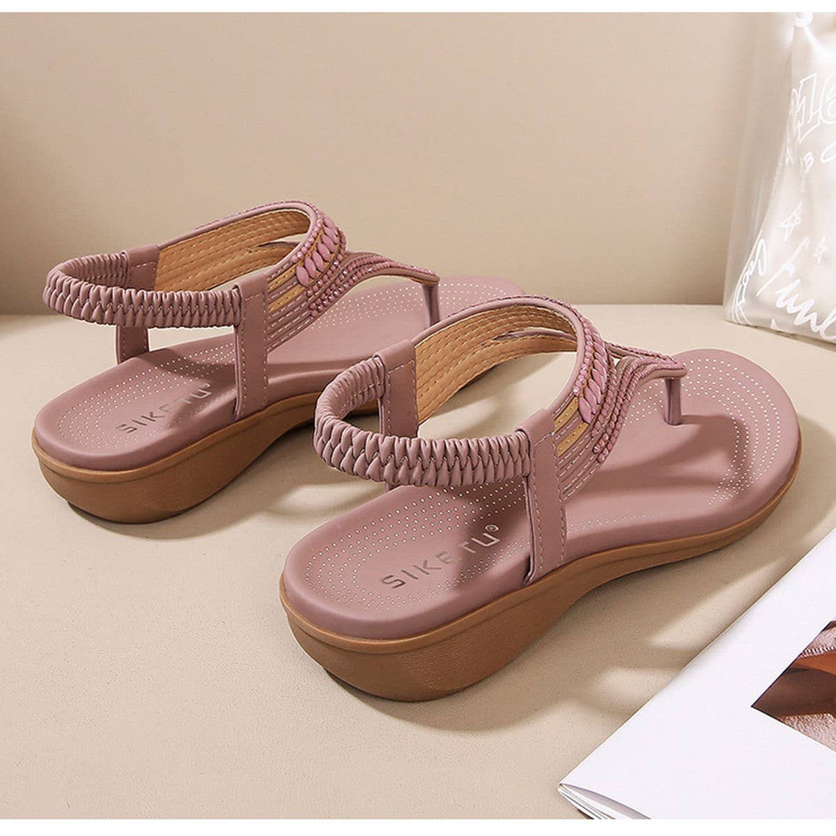 SOFT AND COMFORTABLE CLIP TOE SANDALS_CWSHS0506