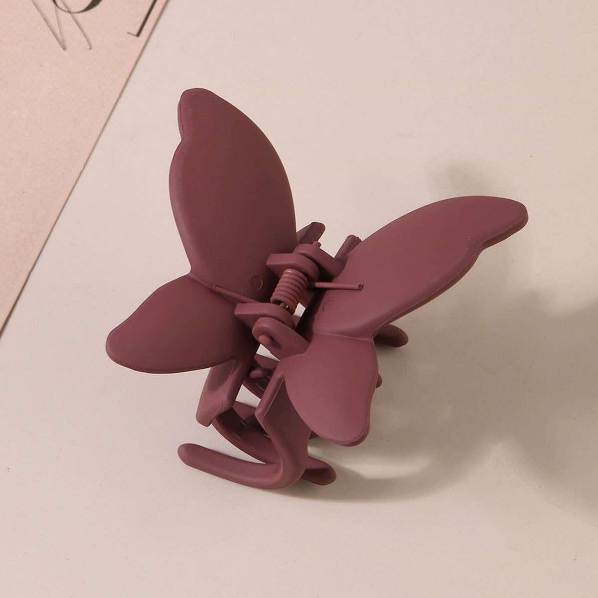Matte Butterfly Hair Claw Clip ? Strong & Stylish_CWAHA0087