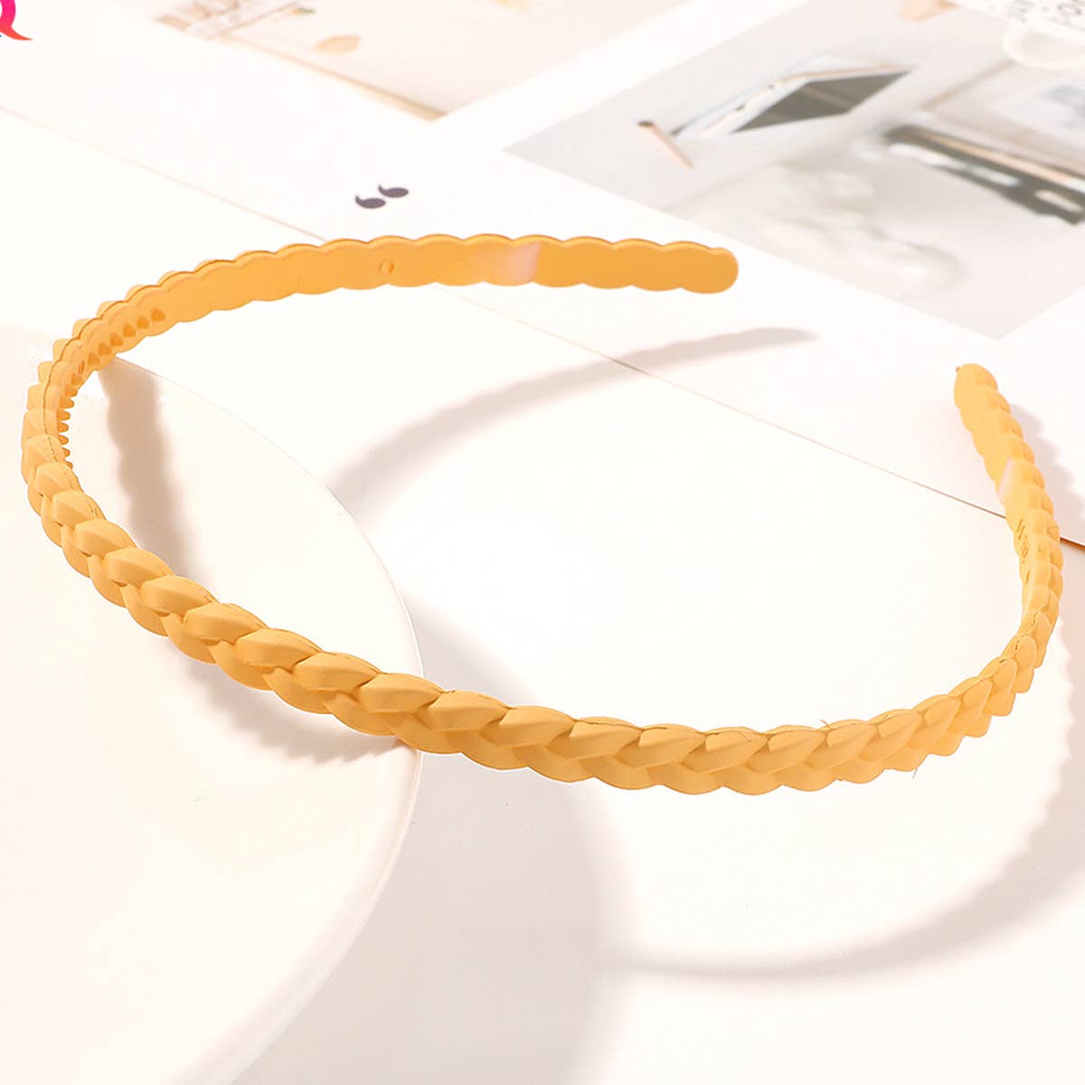 BRAIDED DESIGN HEADBAND_CWAHA0216