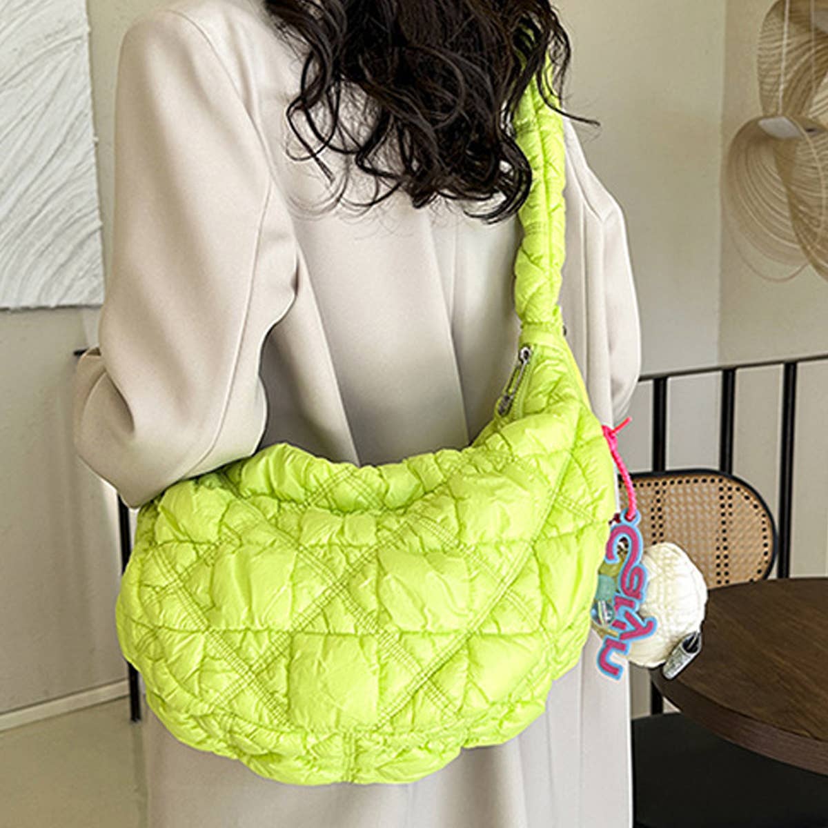 NEW DRAWSTRING PLEATED CROSSBODY BAG_CWAB1750