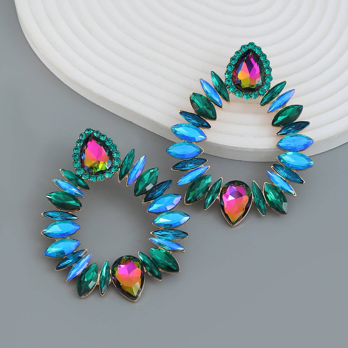 COLORFUL CRYSTAL GEOMETRIC DROP STUD EARRINGS
