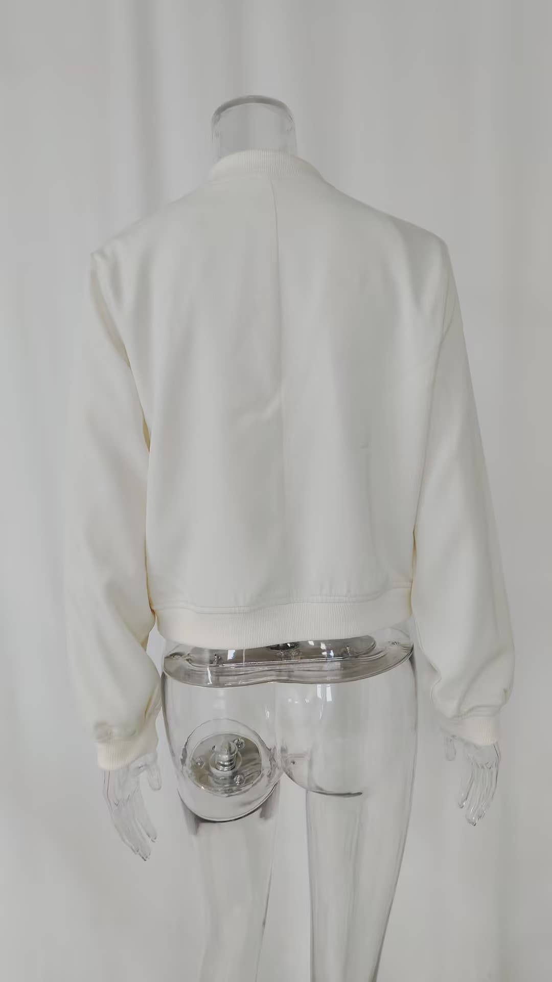 Round-neck single-breasted long-sleeved jacket