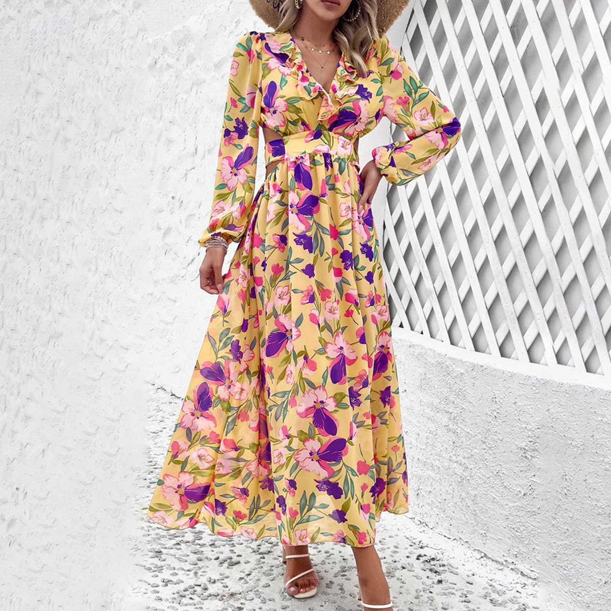 Off waist printed V-neck dress_CWDMD1497