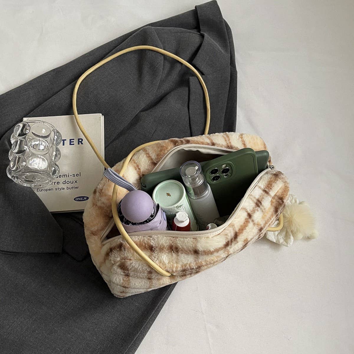 WINTER CASUAL WOOLEN PLAID SHOULDER PLUSH BAG_CWAB3941