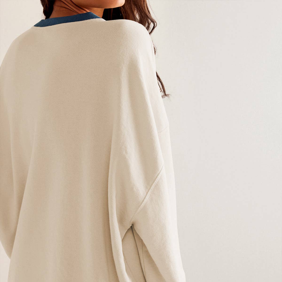 Solid color crew-neck split loose sweatshirt hoodie