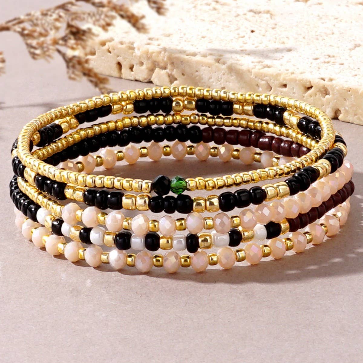 BOHEMIAN STACKED RICE BEAD BRACELET_CWMM3877