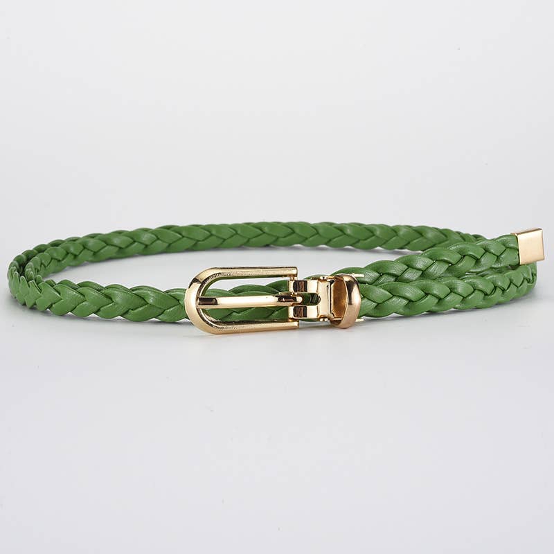 Tie knots to decorate weave a candy-colored belt