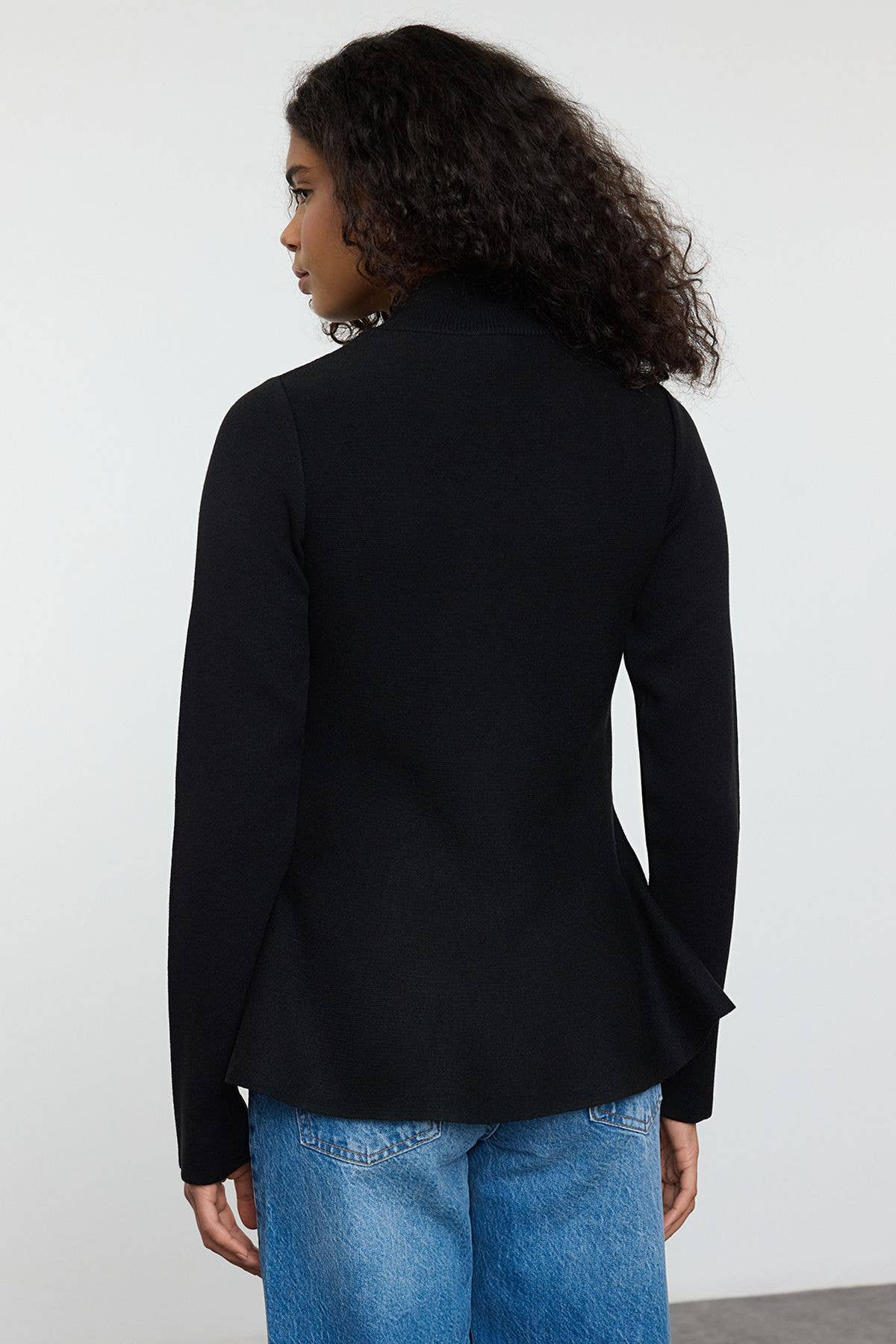 Semi-high-neck solid color loose knitted sweater