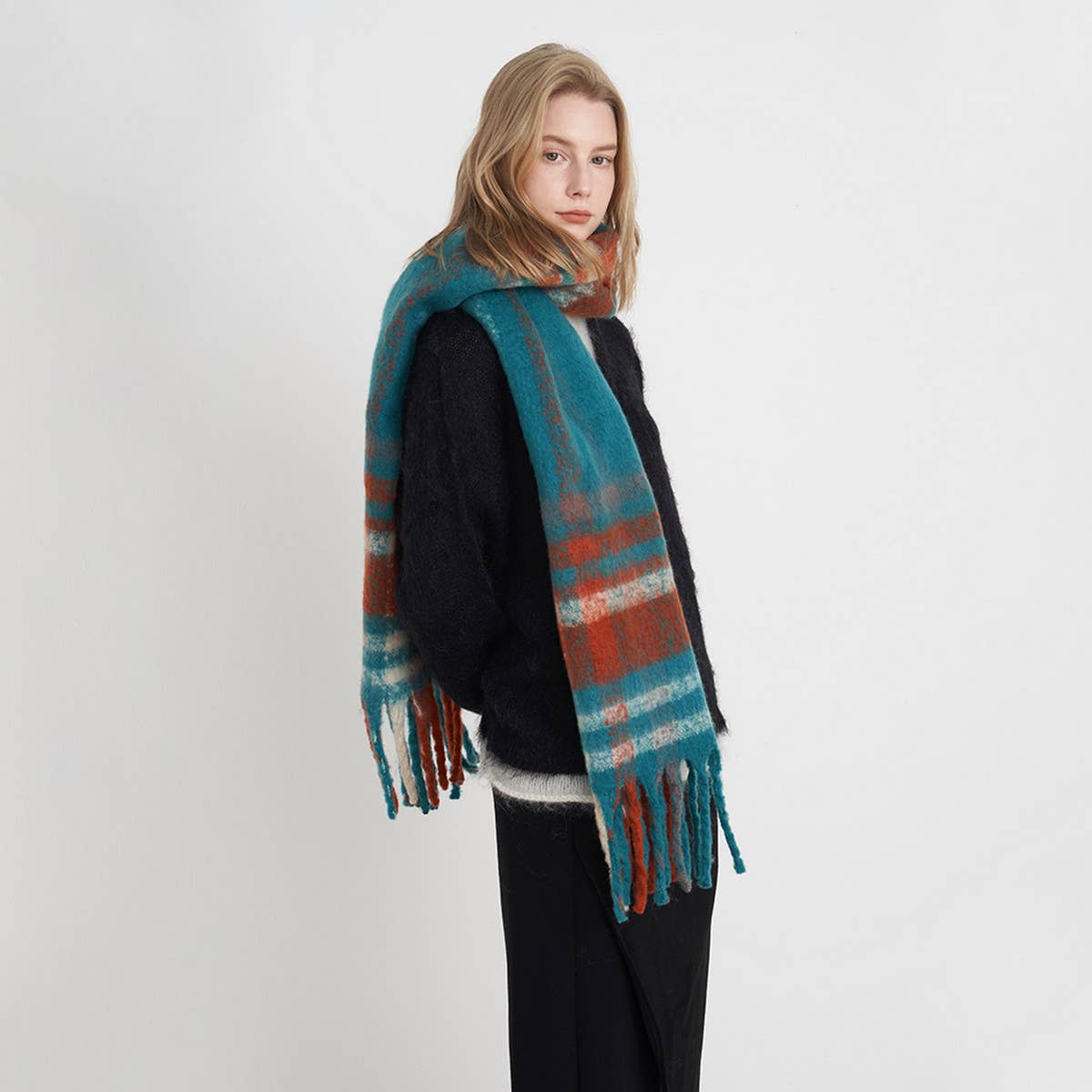French Retro Plaid Scarf - Winter Tassel Wrap