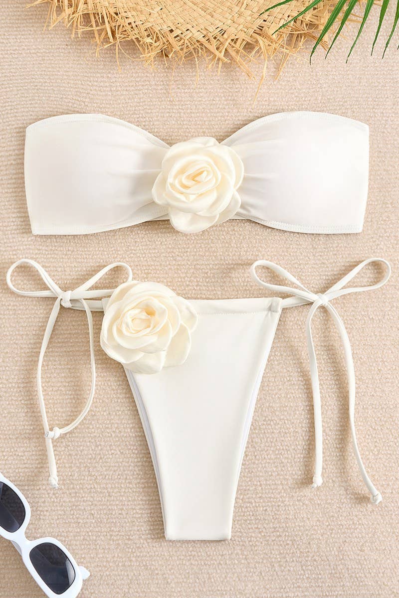 CWMW0872_THREE-DIMENSIONAL FLOWER TWO-PIECE SWIMSUIT