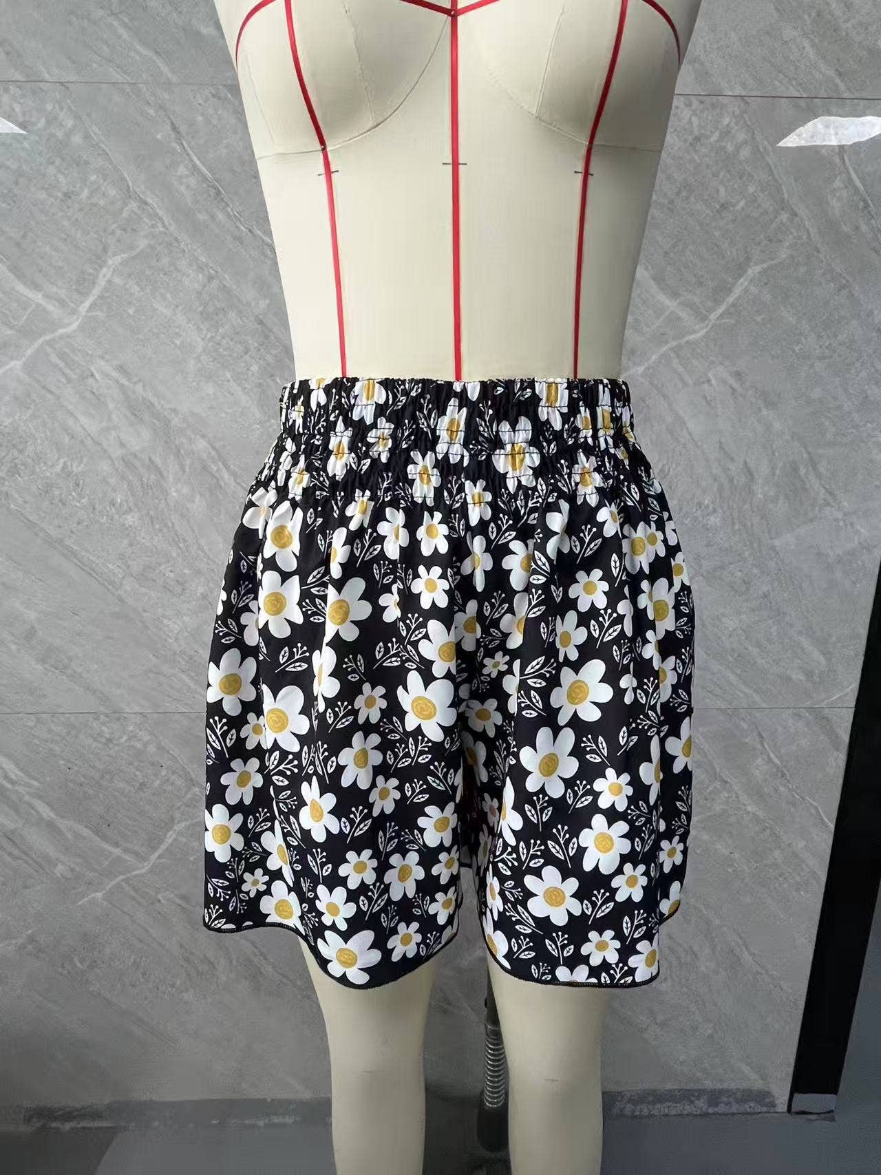 Printed fashionable casual shorts