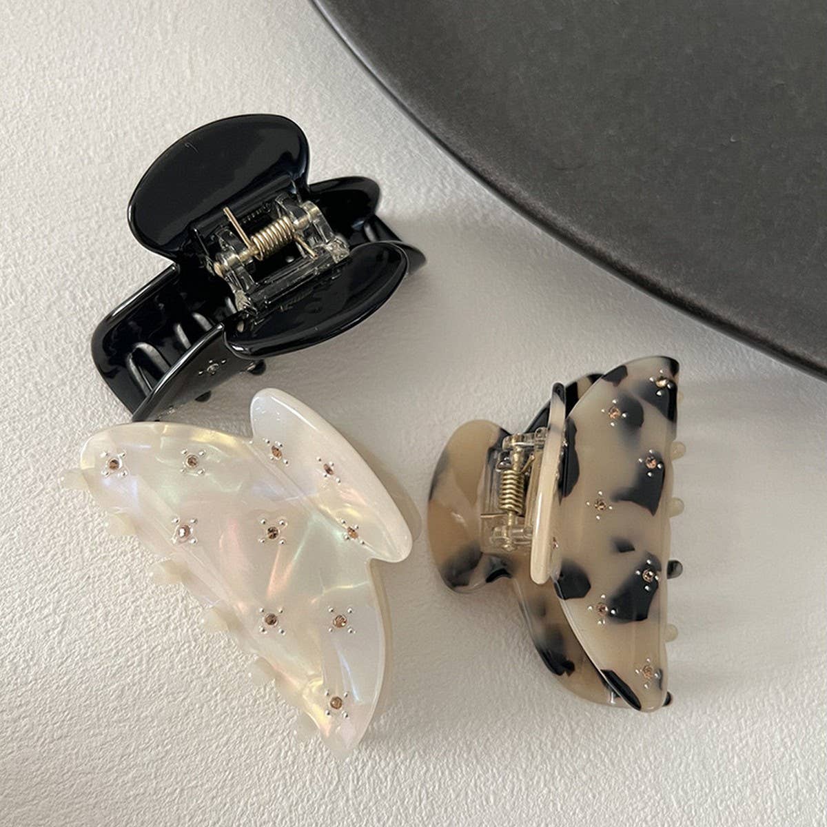 Elegant Mini Claw Clip ? Star Design Hair Grip