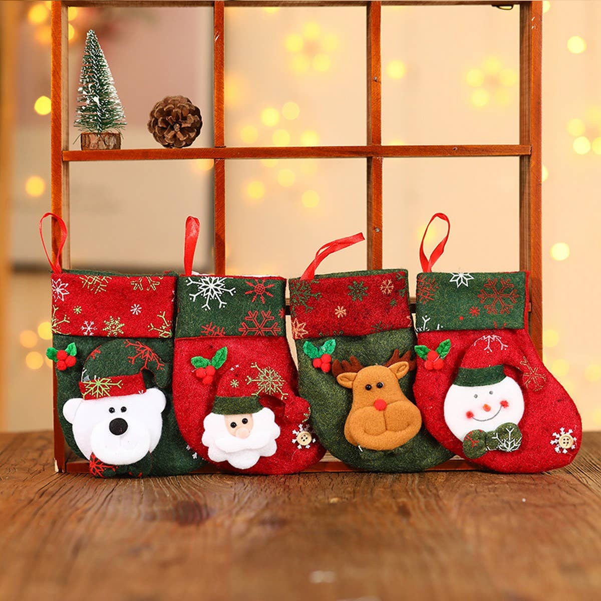 RETRO CARTOON SMALL CHRISTMAS STOCKING GIFT BAG_CWMM1893