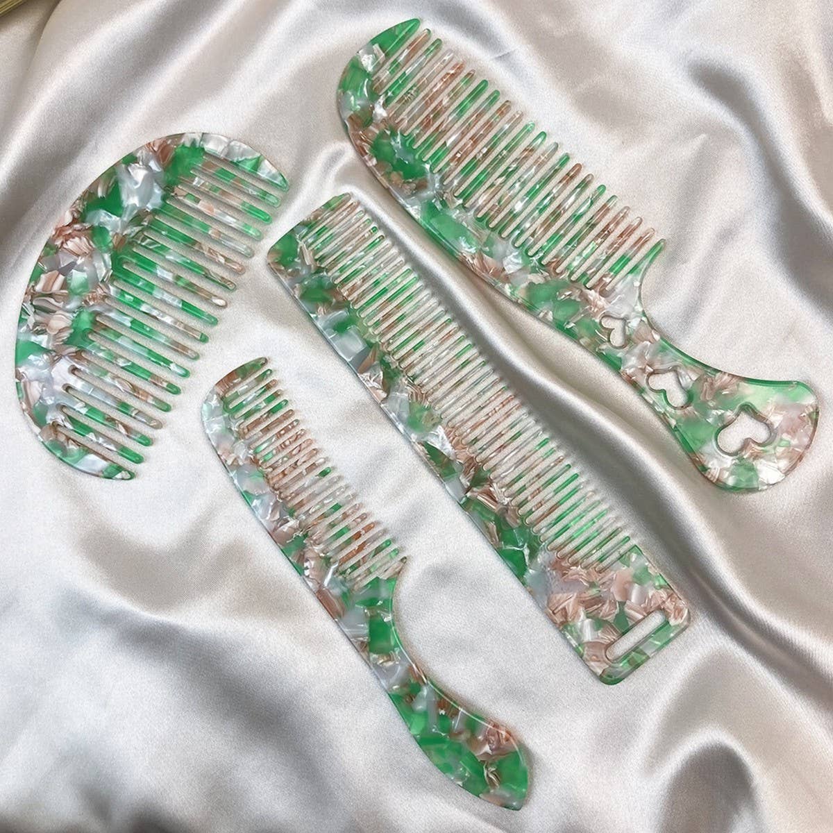 Comfortable Green Acetate Comb for Silky Hair