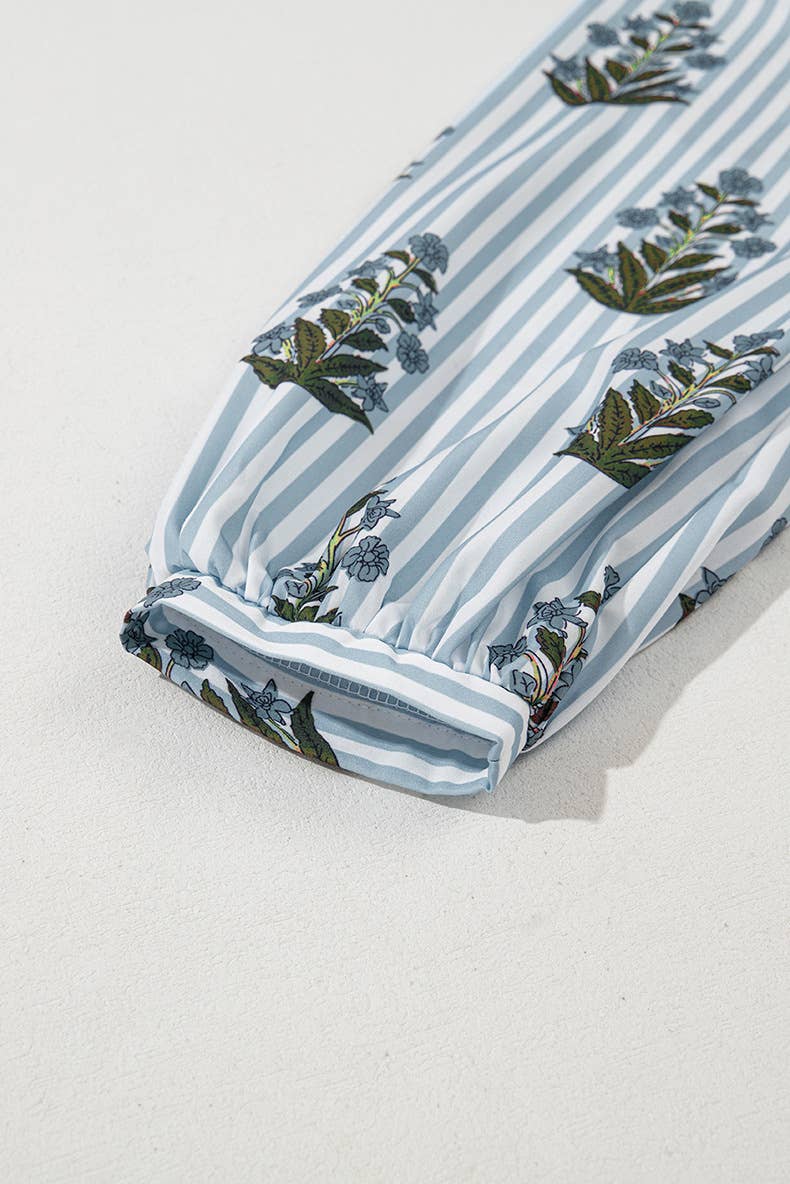 STRIPED COLOR MATCHING V-NECK PULLOVER