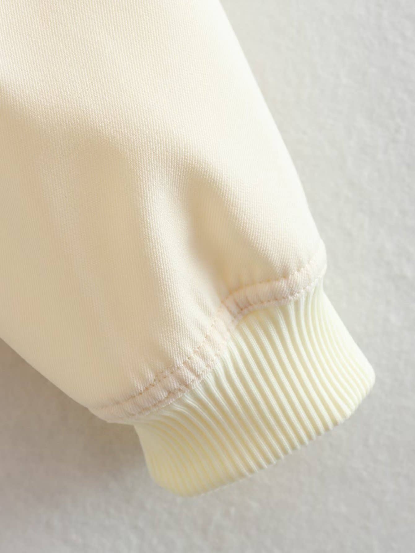 SOLID SHORT JACKET WITH LARGE POCKET STAND COLLAR