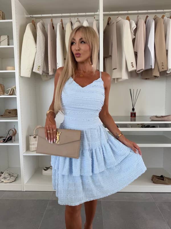 Solid-colored backless sexy halter lace dress