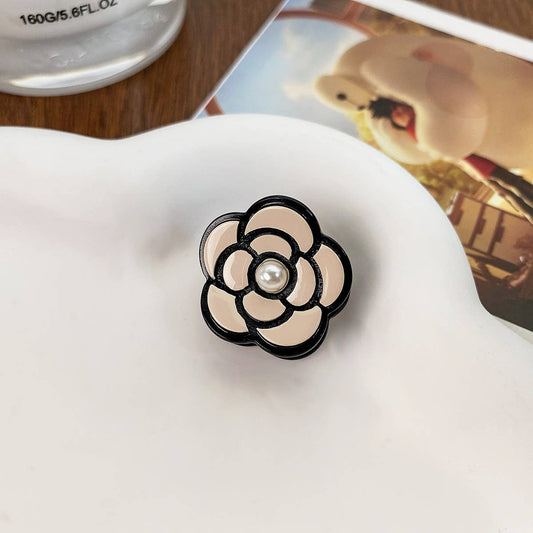 Luxury Hair Clip - Hepburn Camellia Mini Claw_CWAHA0729