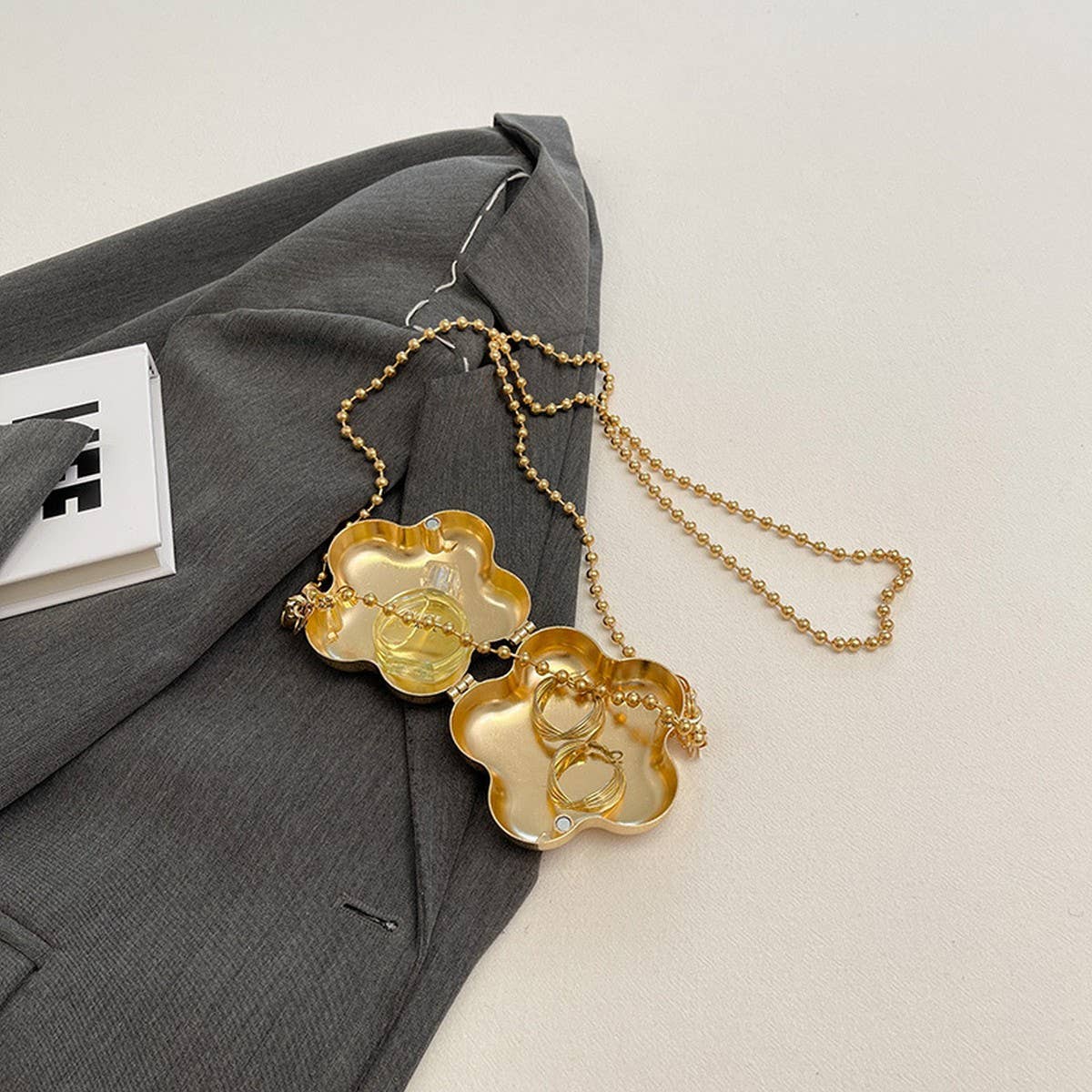 STAR SHAPE EVENING CLUTCH  BAG SHOULDER BAG_CWAB3262