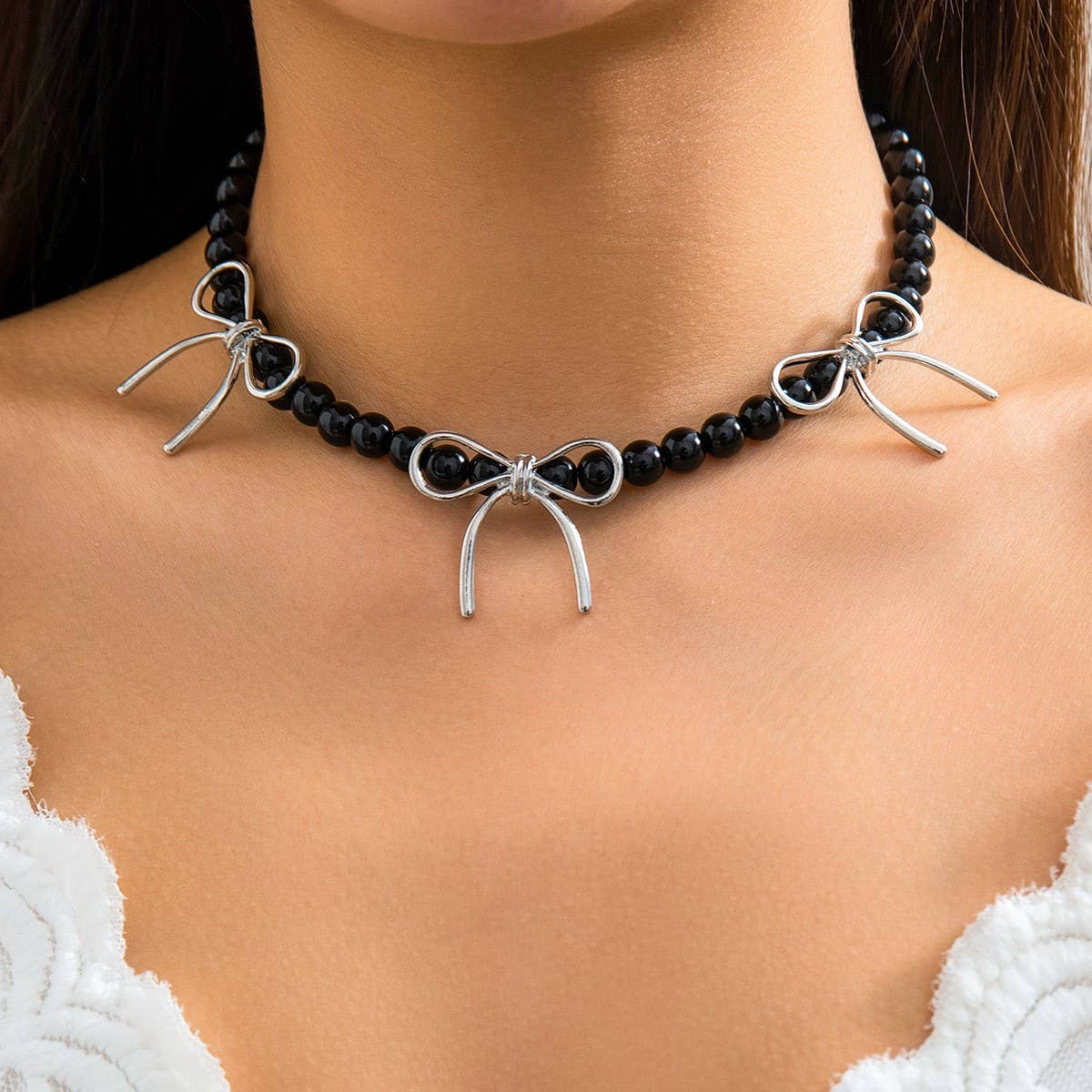 HOT SELLING BLACK BOW BEADED NECKLACE