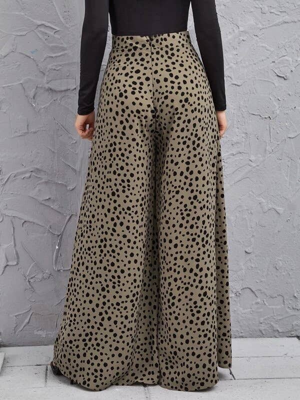 HIGH-WAISTED LEOPARD PRINT SLACKS WITH WIDE LEGS