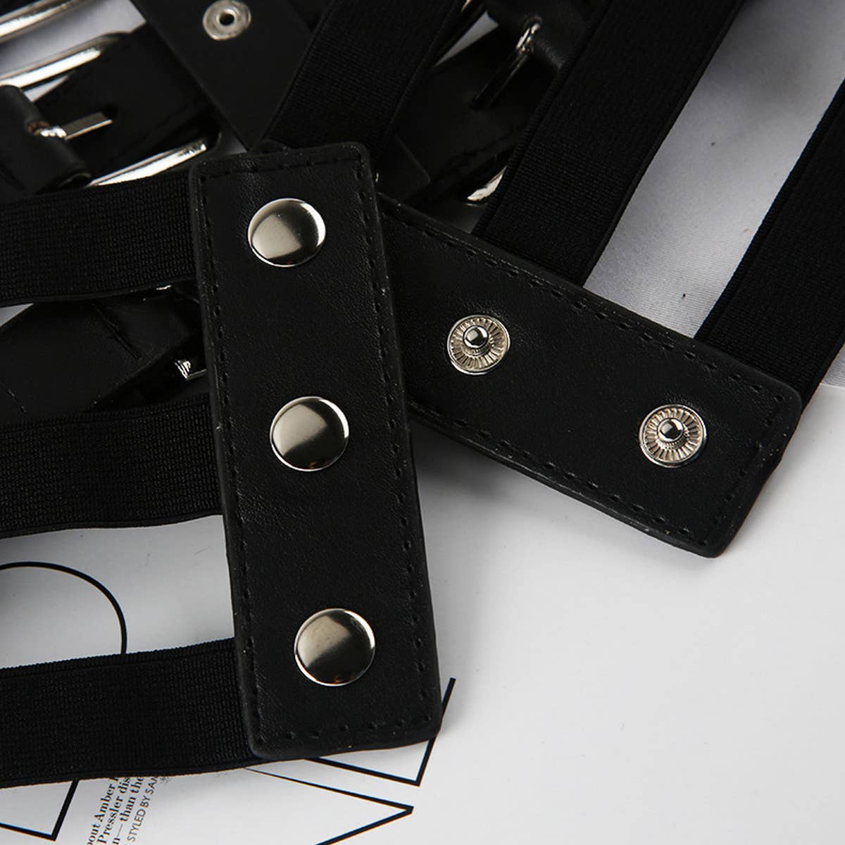 FASHIONABLE PUNK STYLE SUSPENDER BELT_CWABE0276