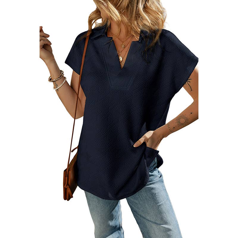 Solid-color V-neck slit short-sleeved T-shirt