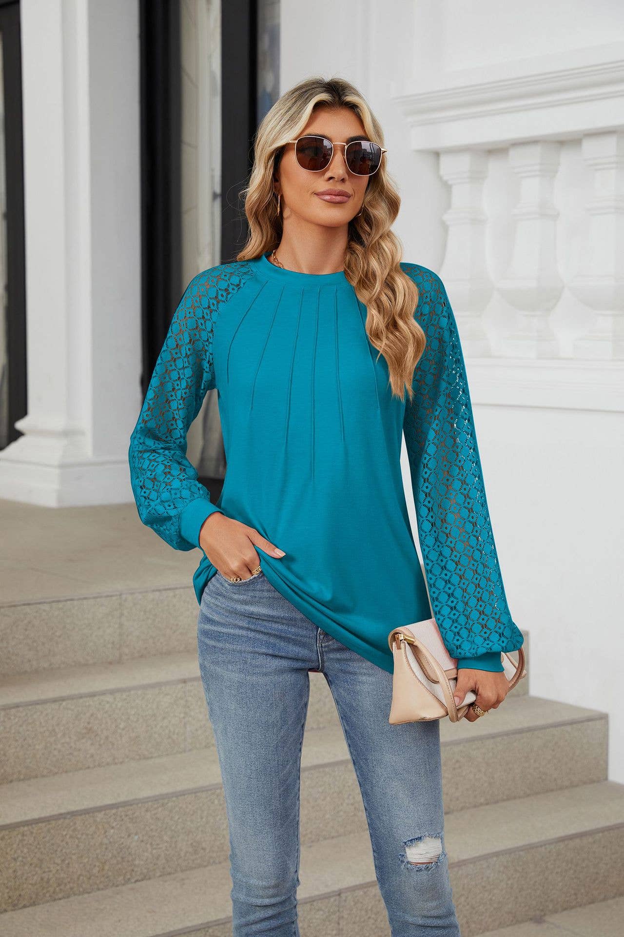 Round-neck solid-color lace long-sleeved T-shirt