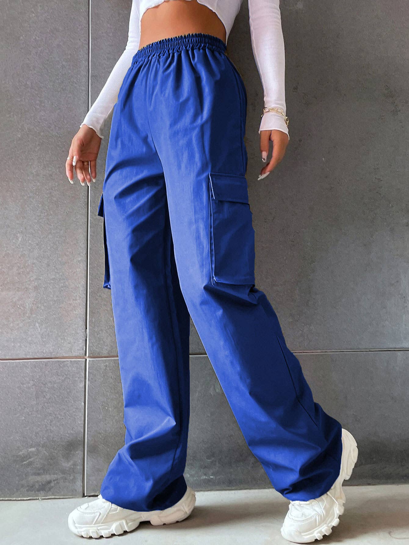 SOLID COLOR HIGH-WAISTED POCKET CARGO PANTS